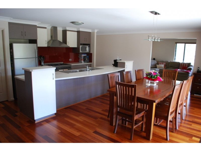 Kensington Grove QLD 4341