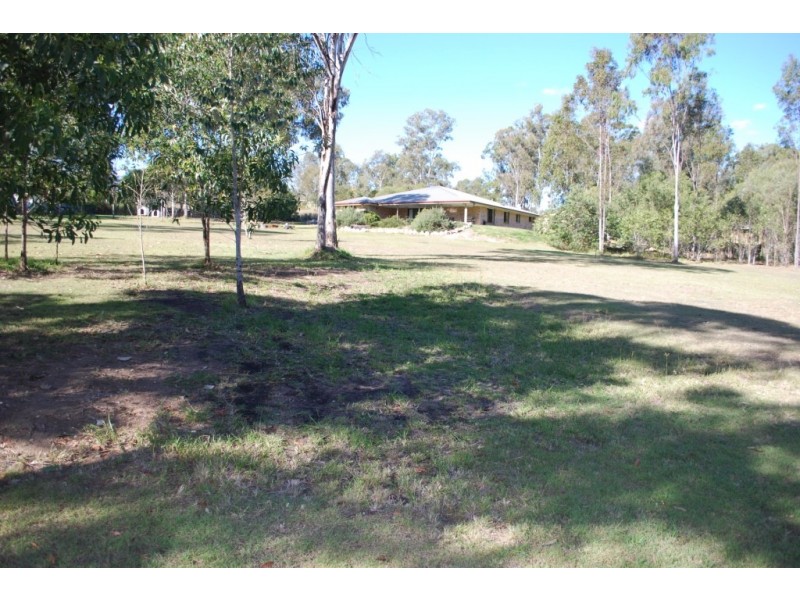 Kensington Grove QLD 4341