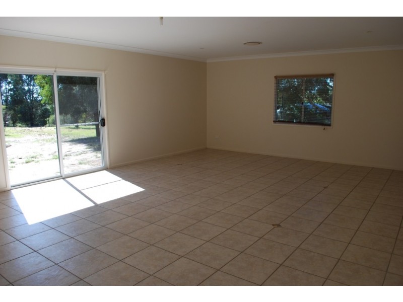 22 Forest Ave, Glenore Grove QLD 4342