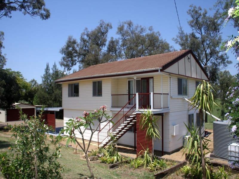 12 Plover Court, Laidley Heights QLD 4341