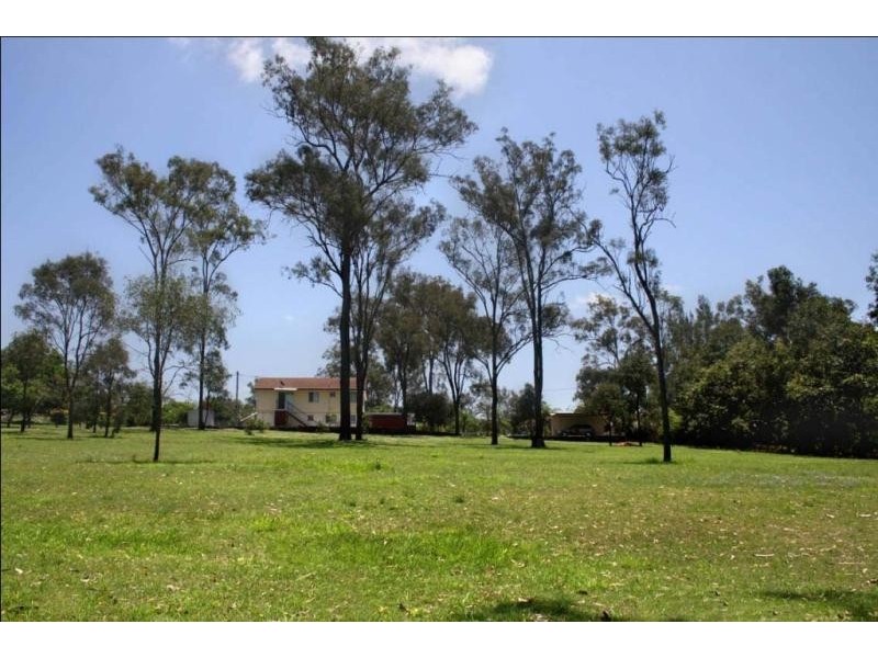 12 Plover Court, Laidley Heights QLD 4341