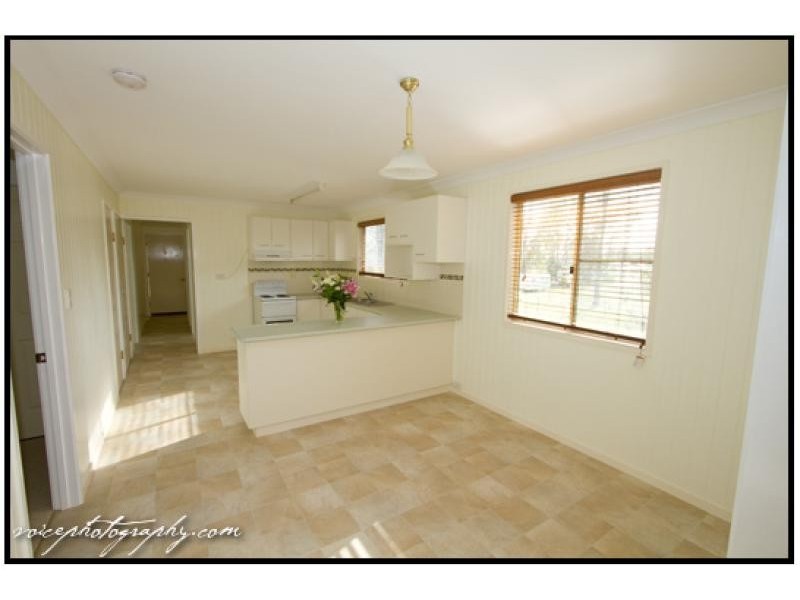 3 Amy Drive, Laidley Heights QLD 4341