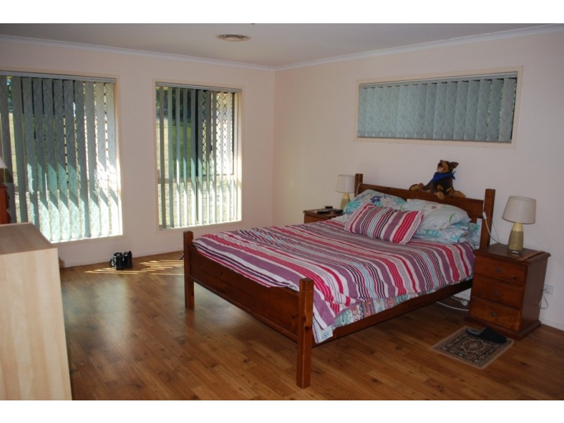 Kensington Grove QLD 4341