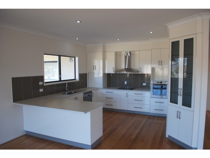 Hatton Vale QLD 4341