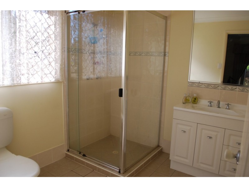 Kensington Grove QLD 4341