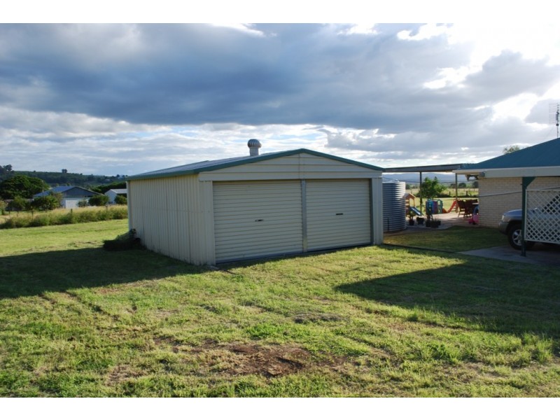 6 Bushman Street, Plainland QLD 4341