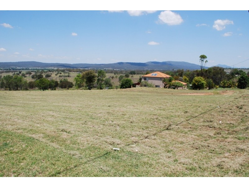 5 Weebill Court, Laidley Heights QLD 4341