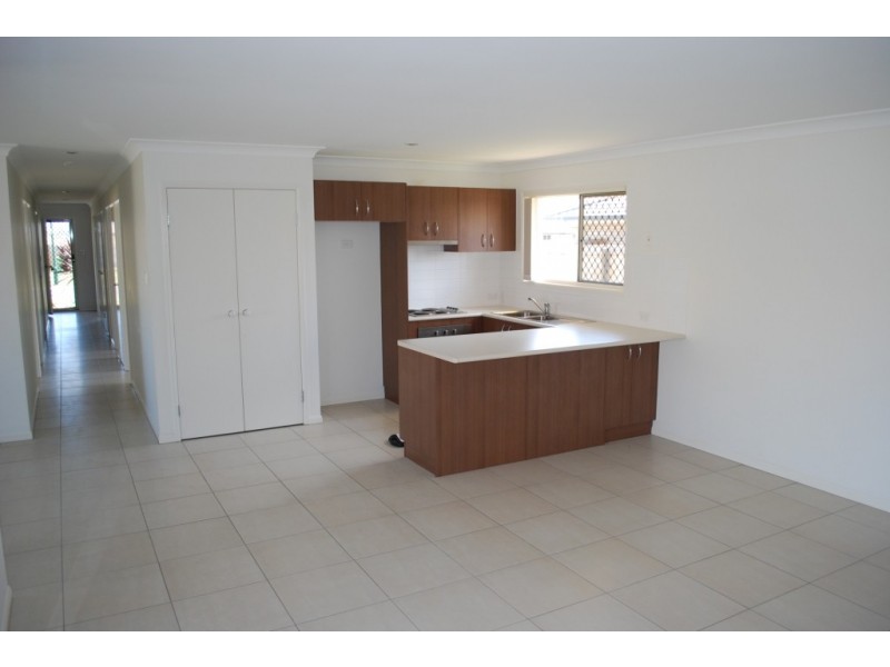 25 Cunningham Ave, Laidley QLD 4341