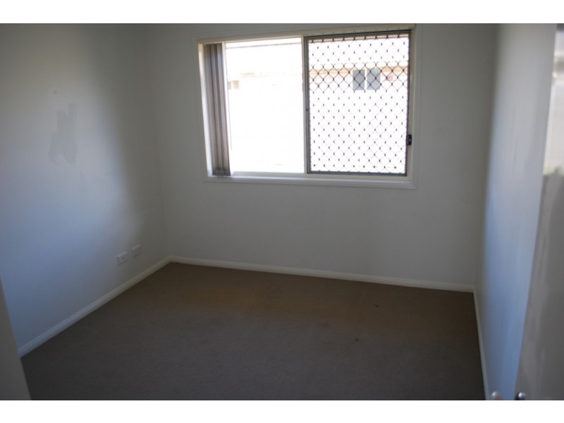 25 Cunningham Ave, Laidley QLD 4341