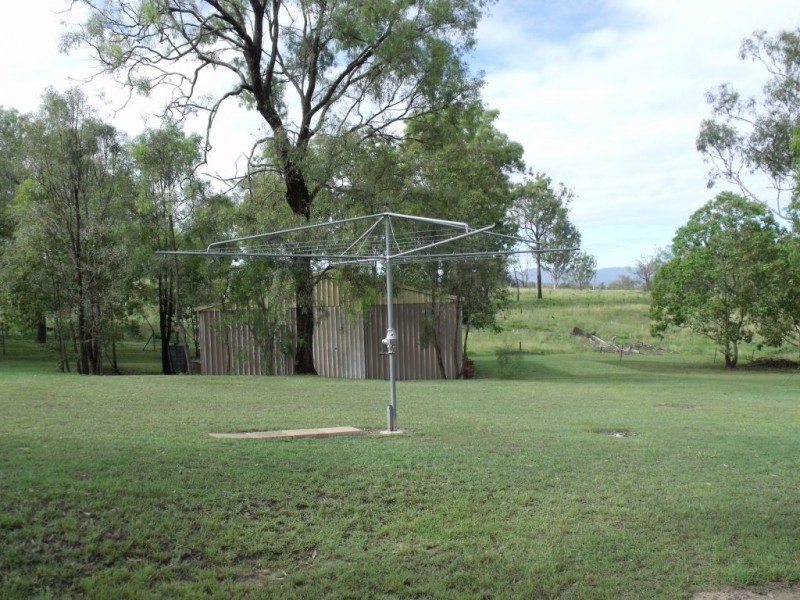 8 Douglas McInnes Dr, Laidley QLD 4341