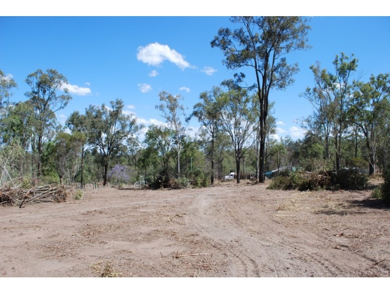 5 Yellowood Court, Kensington Grove QLD 4341