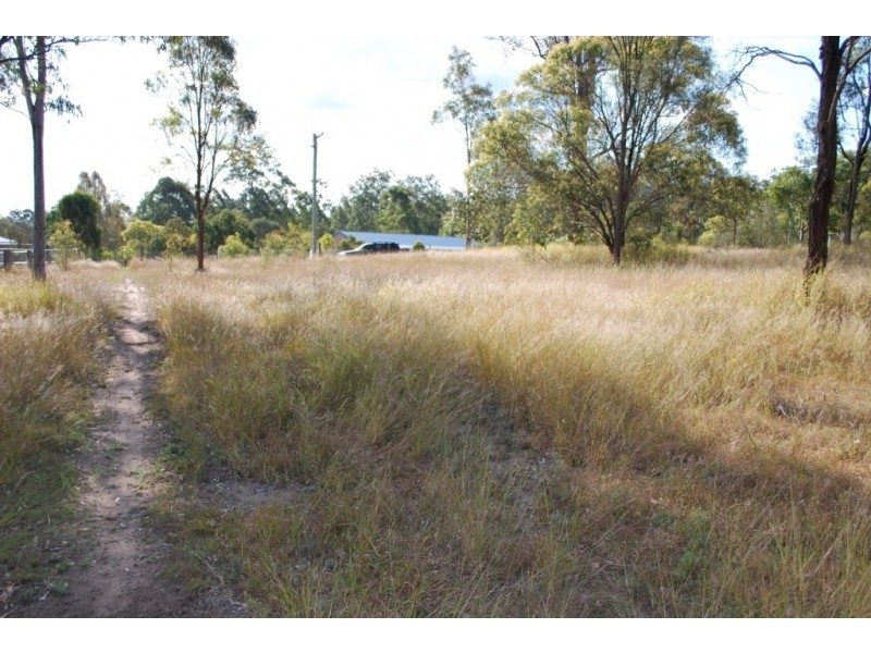 20 Raymont Drive, Glenore Grove QLD 4342