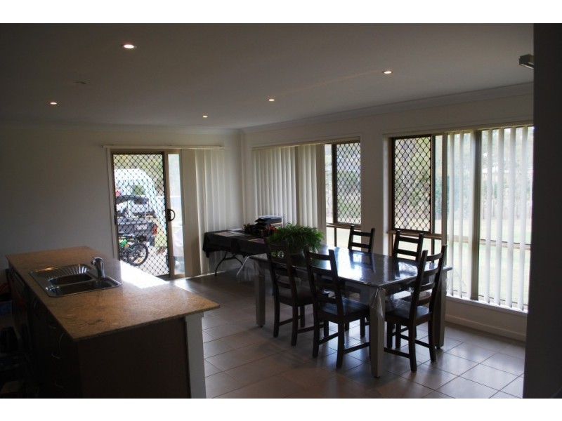 Kensington Grove QLD 4341