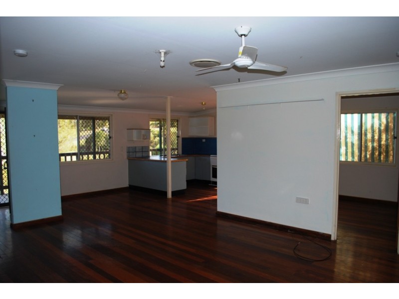 169 Lakes Drive, Laidley Heights QLD 4341