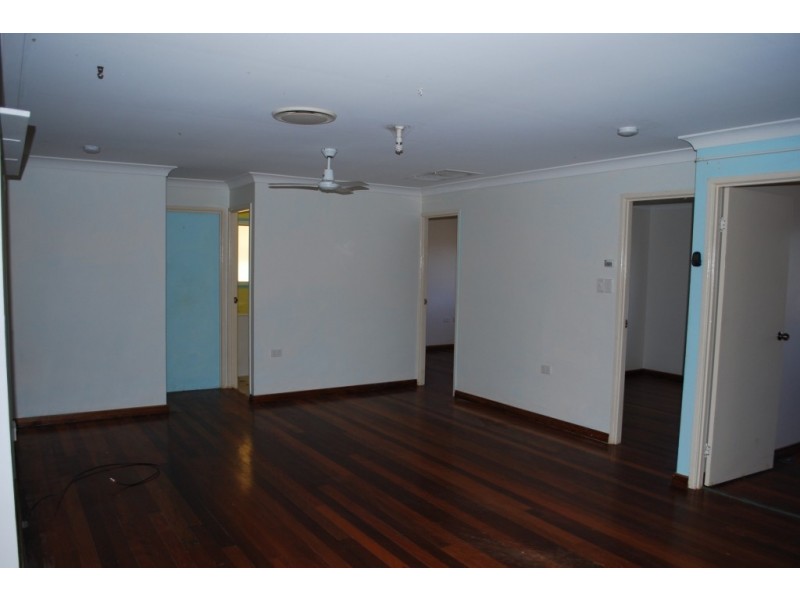 169 Lakes Drive, Laidley Heights QLD 4341