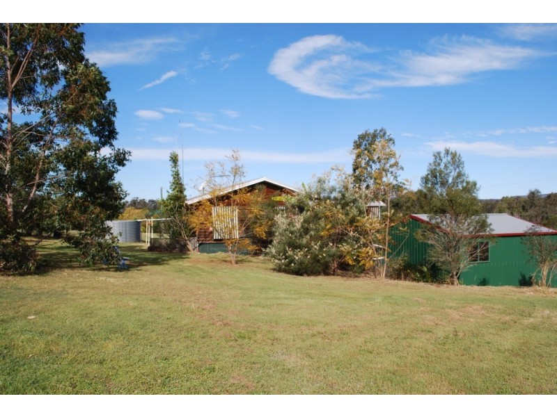 169 Lakes Drive, Laidley Heights QLD 4341