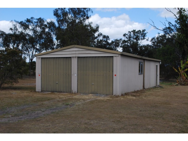 9 Hughes Rd, Plainland QLD 4341