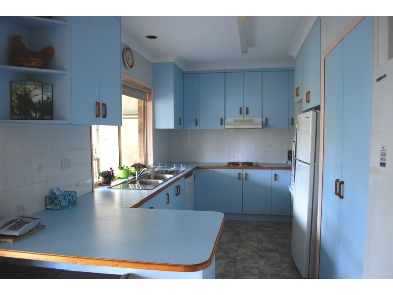 9 Hughes Rd, Plainland QLD 4341