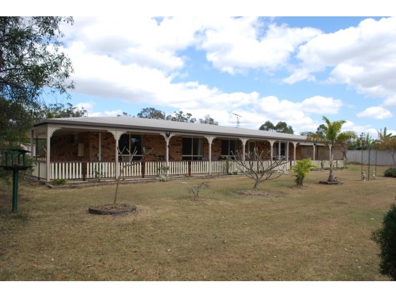 9 Hughes Rd, Plainland QLD 4341