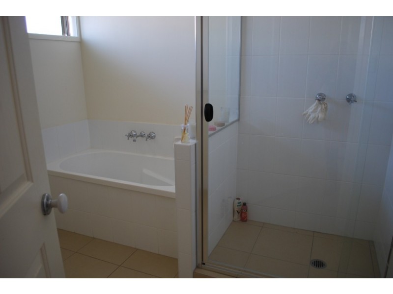 14 Bertels St, Laidley QLD 4341