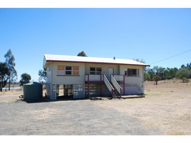 21 Stieler Drive, Plainland QLD 4341