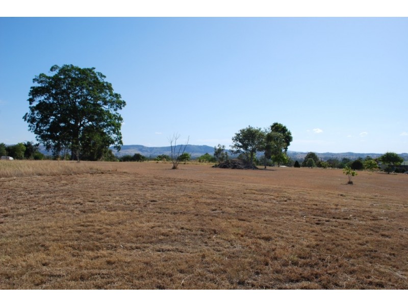 159 Lakes Dr, Laidley Heights QLD 4341