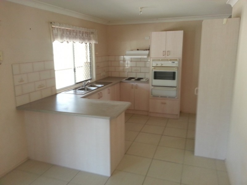 6 Pheasant Ct, Regency Downs QLD 4341