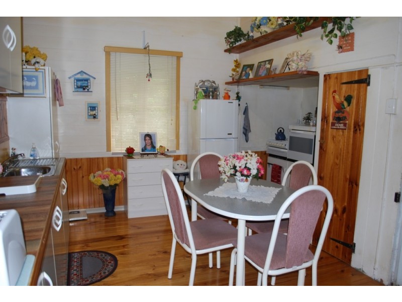 35 Patrick St, Laidley QLD 4341