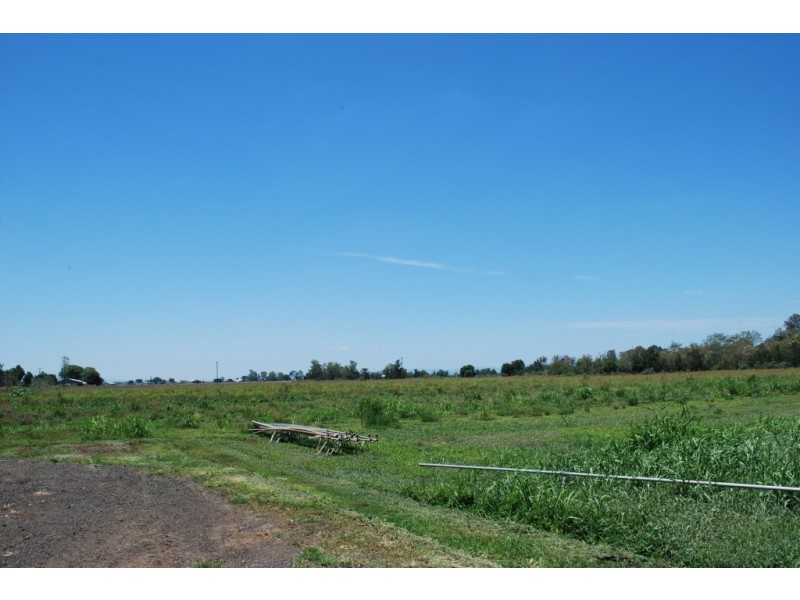 L137 Mullet Rd, Glenore Grove QLD 4342