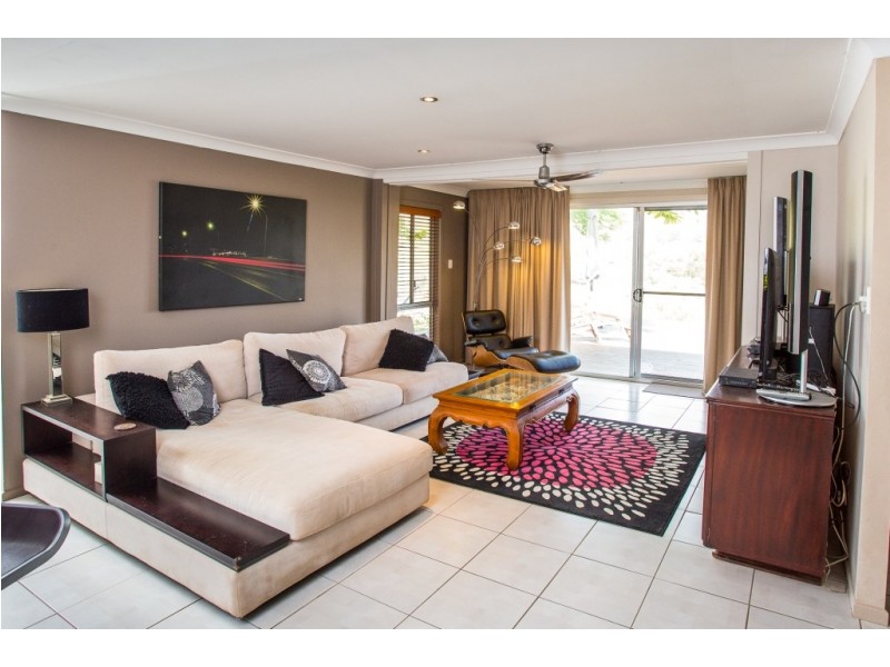 22 Waterhouse Road, Summerholm QLD 4341