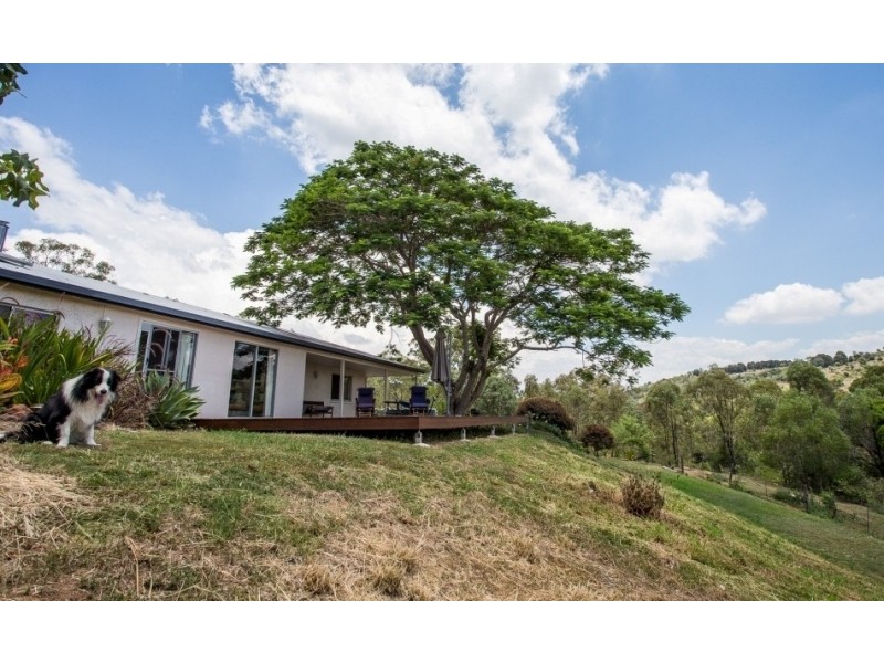 22 Waterhouse Road, Summerholm QLD 4341