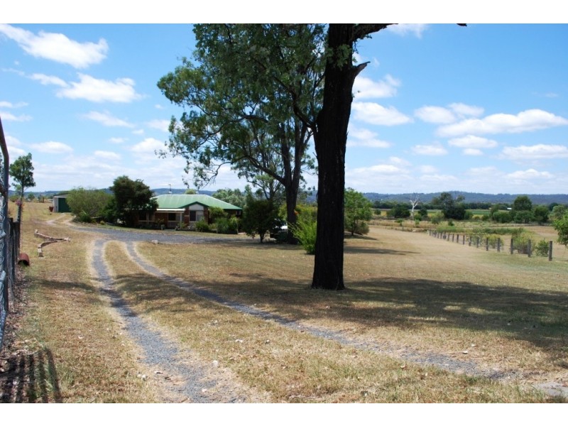 16 Whiteside Court, Laidley Heights QLD 4341