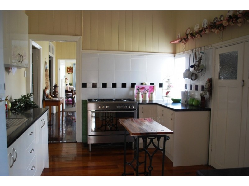 14 Head St, Laidley QLD 4341