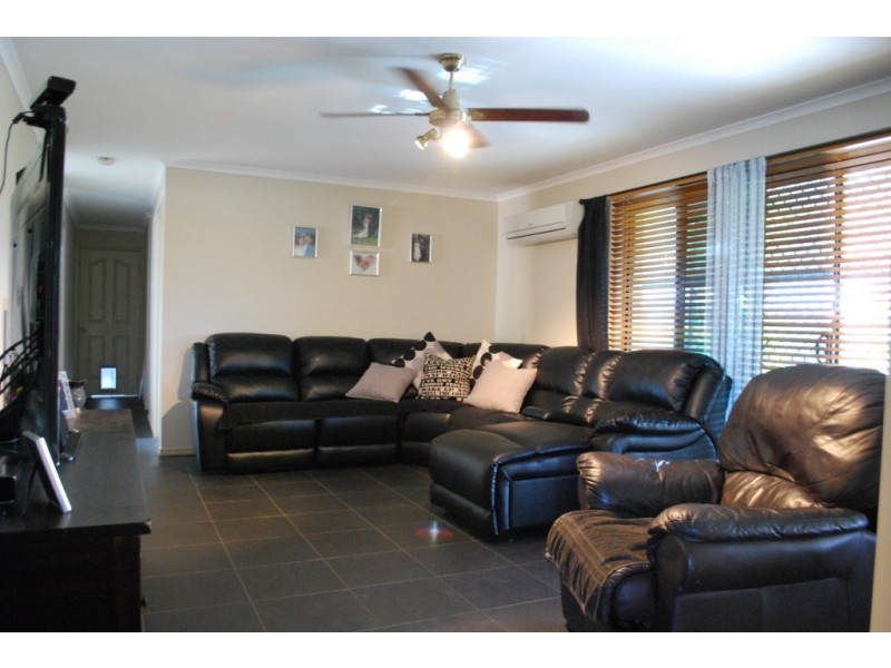 Kensington Grove QLD 4341
