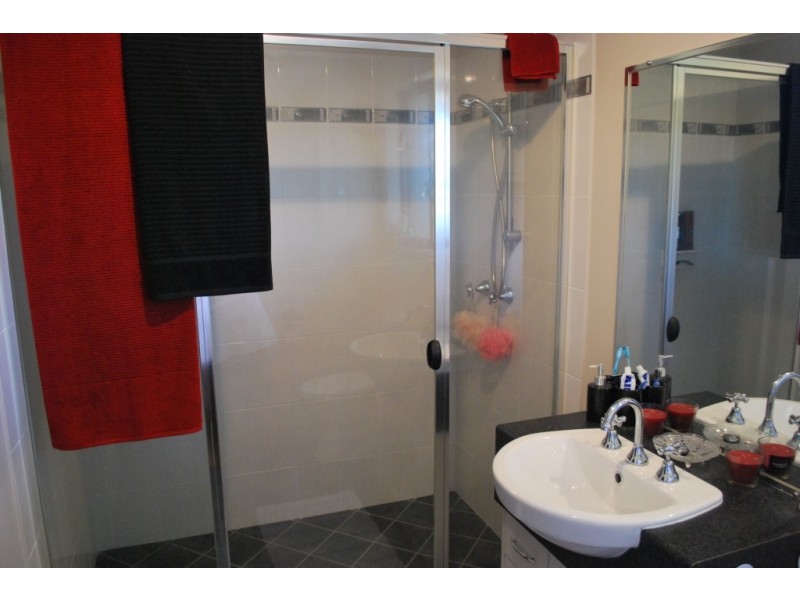 Kensington Grove QLD 4341