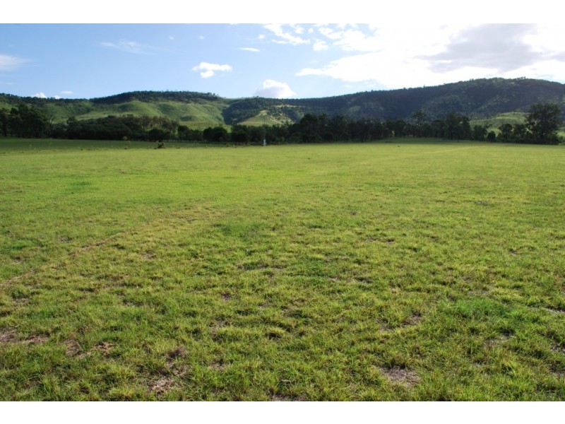 56 Laidley Creek West Road, Mulgowie QLD 4341