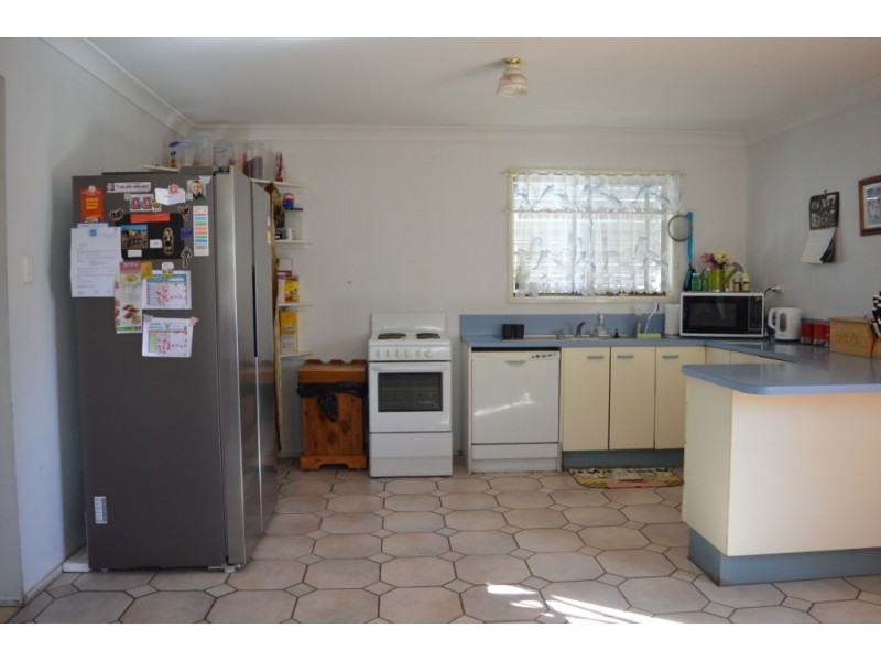133 Edward St, Laidley QLD 4341