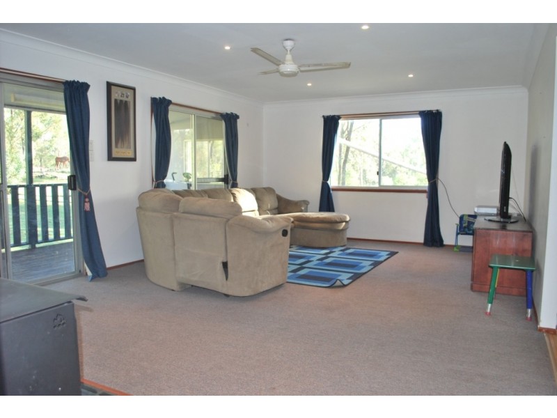 19 Wheatley Court, Regency Downs QLD 4341