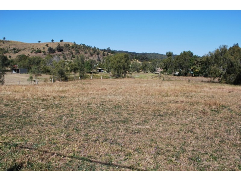 28 Hill Road, Plainland QLD 4341