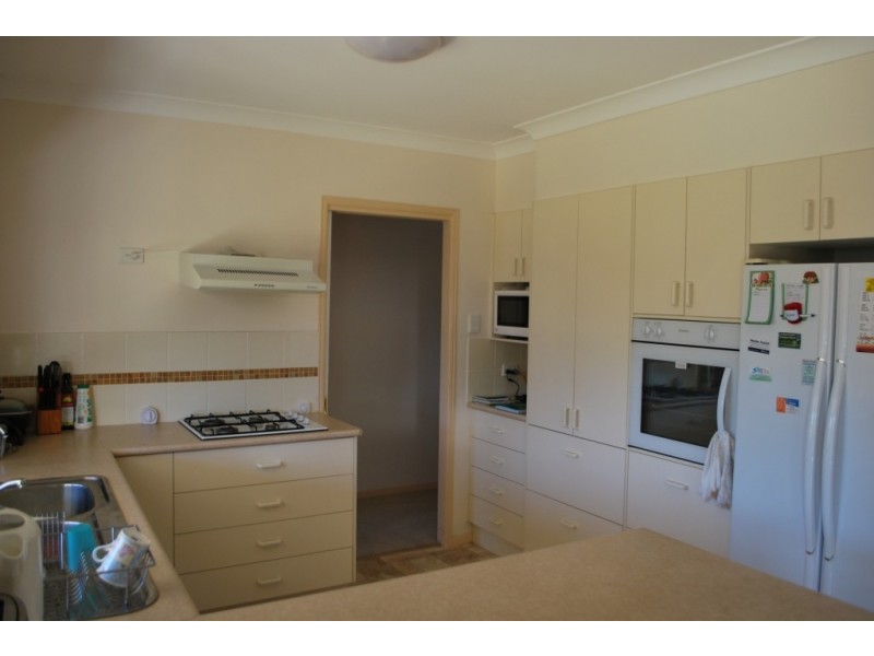 8 Cassia Court, Laidley QLD 4341
