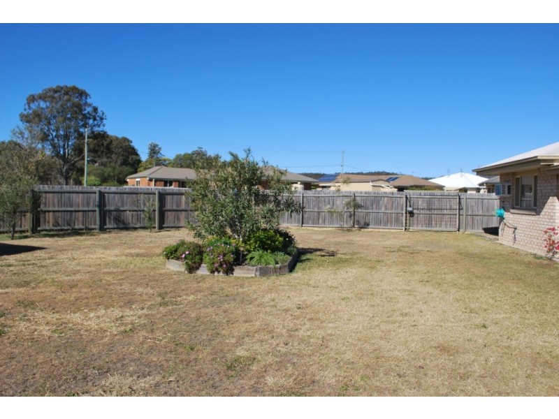 8 Cassia Court, Laidley QLD 4341