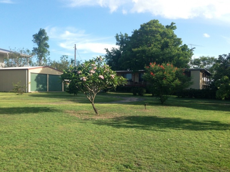 6 Hein Rd, Regency Downs QLD 4341