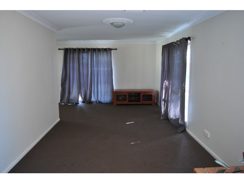 43 Edgerton Dr, Plainland QLD 4341