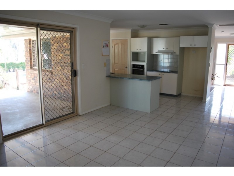 43 Edgerton Dr, Plainland QLD 4341