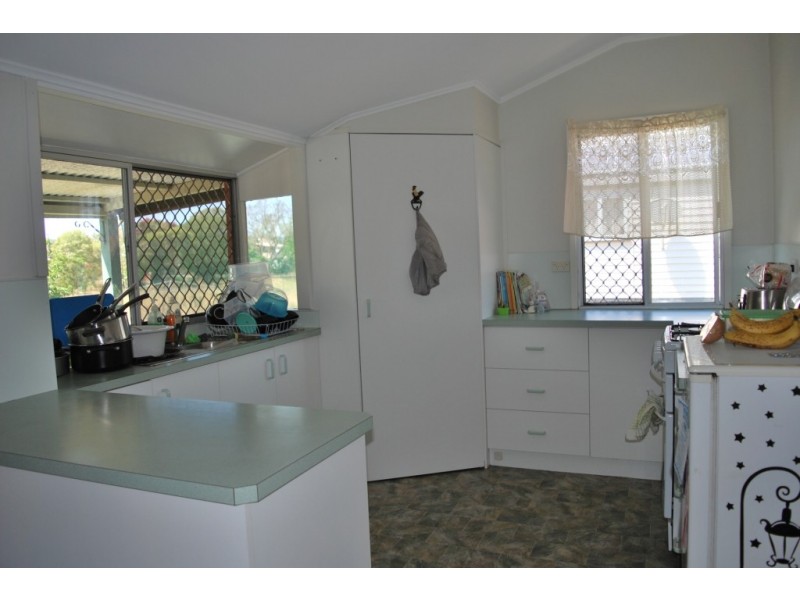 32 John St, Laidley QLD 4341