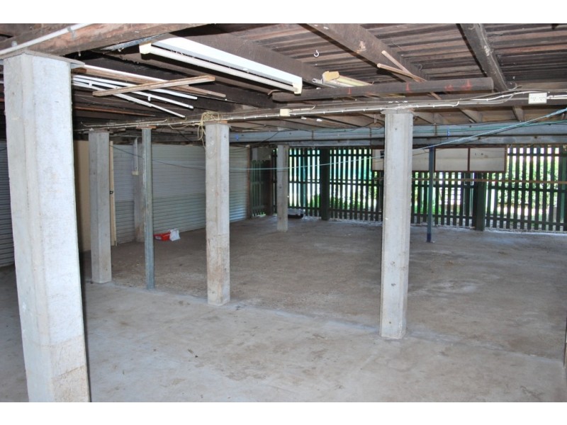 32 John St, Laidley QLD 4341