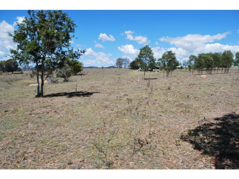 4 Sippel Road, Laidley Heights QLD 4341