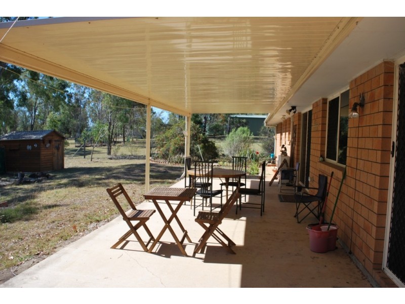 12 Walter Crt, Glenore Grove QLD 4342