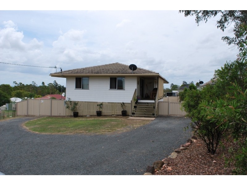 11 Church St, Laidley QLD 4341