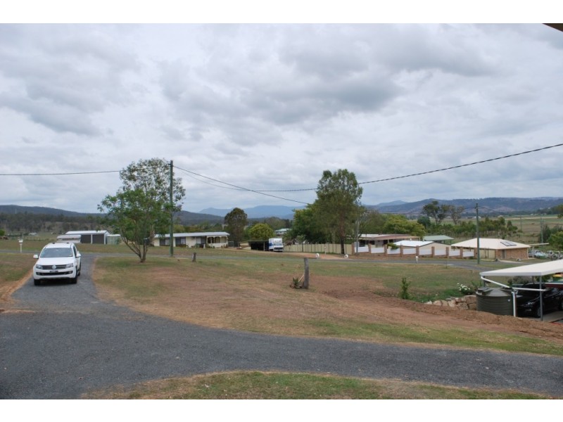 11 Church St, Laidley QLD 4341